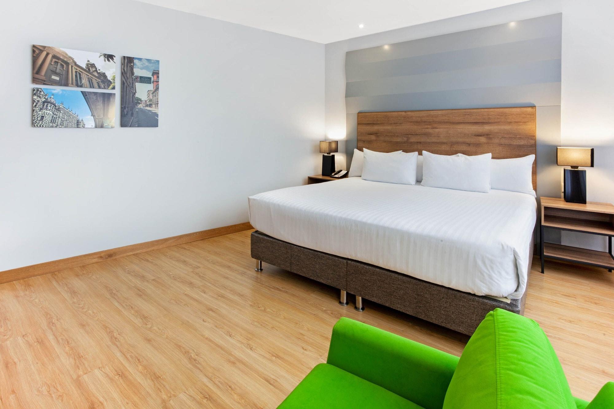 Hotel La Quinta By Wyndham Medellin