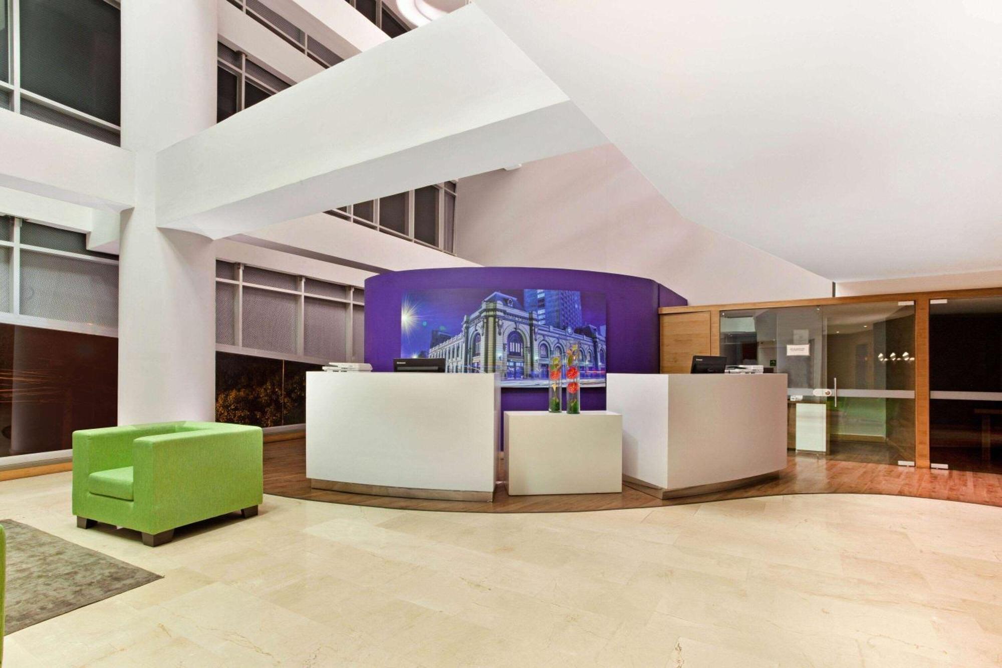 La Quinta By Wyndham Medellin Hotel Medellin